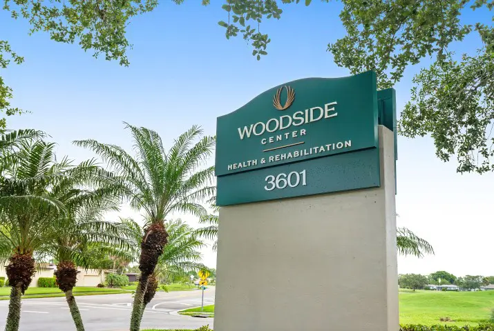 003-3601LakewoodBoulevard-Naples-FL-34112-FULL (Small)