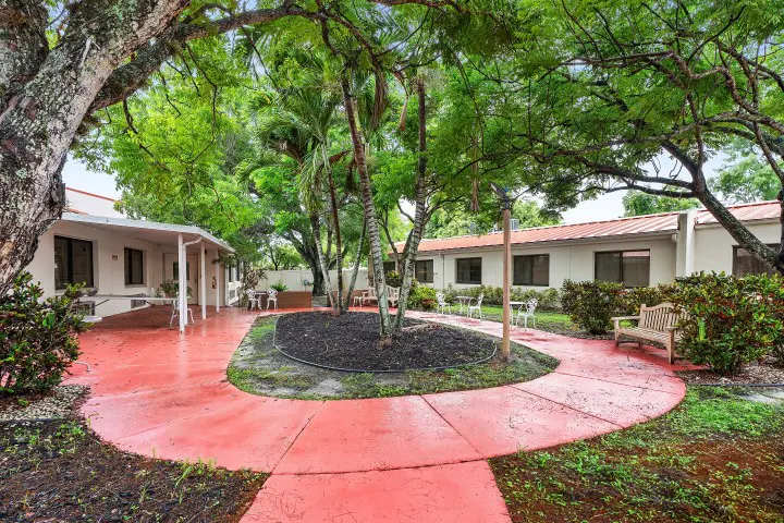 014-3601LakewoodBoulevard-Naples-FL-34112-FULL (Small)