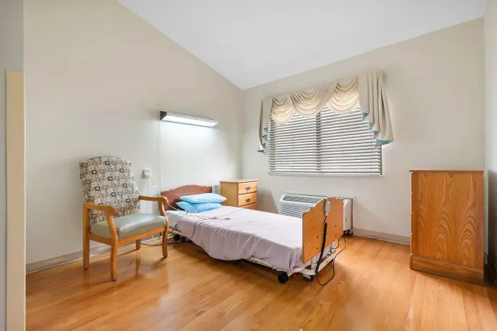 020-3601LakewoodBoulevard-Naples-FL-34112-FULL (Small)