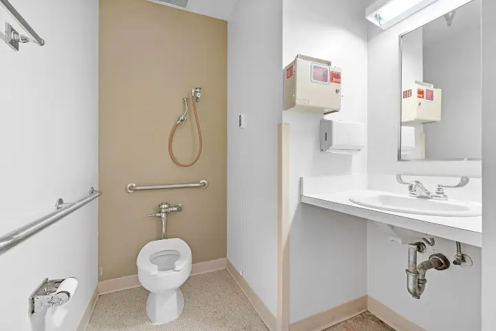 021-3601LakewoodBoulevard-Naples-FL-34112-FULL (Small)
